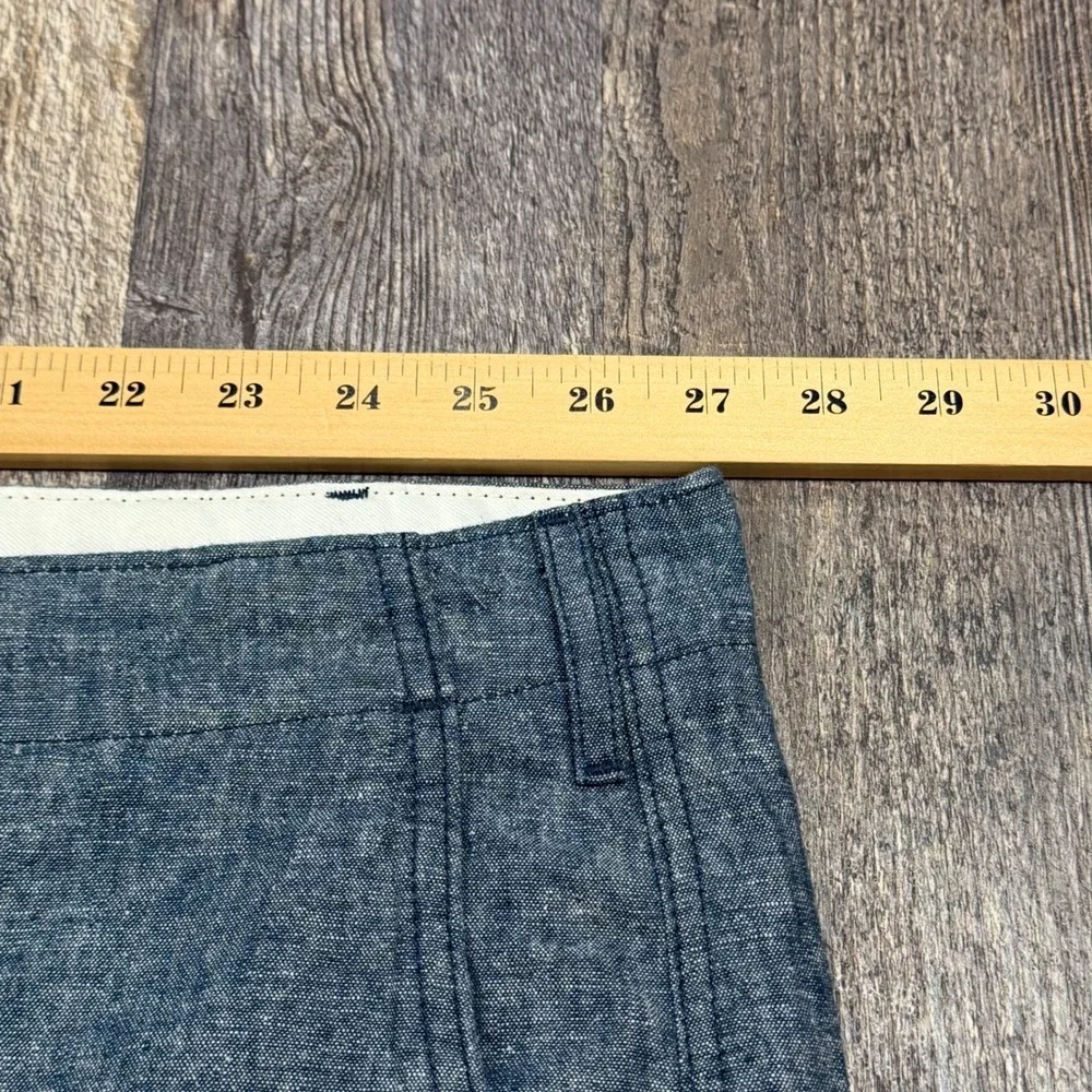 Levi's Shorts Mens Size 54 Blue Linen Cotton Blend Casual Chambray Chino